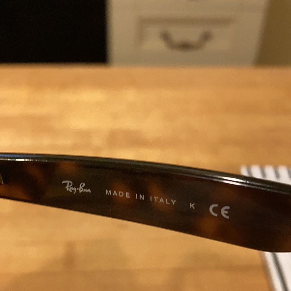 RayBan sunglasses - Picture 2 of 4